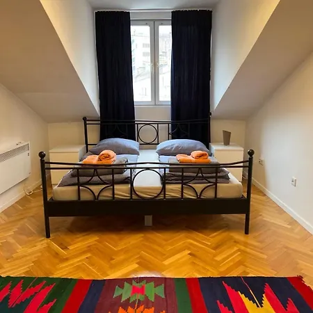 Apartman Modern Loft In The Heart Of City *